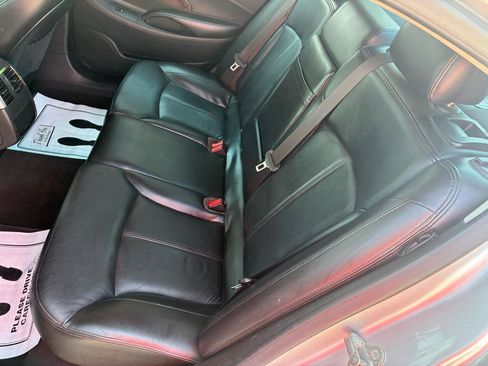 Used 2011 Buick LaCrosse CXL FWD image 10