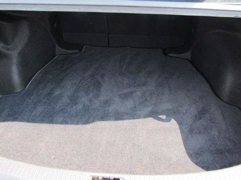 Used 2021 Toyota Corolla LE FWD image 36