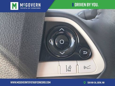 Used 2017 Toyota Prius Prime Plus FWD image 20