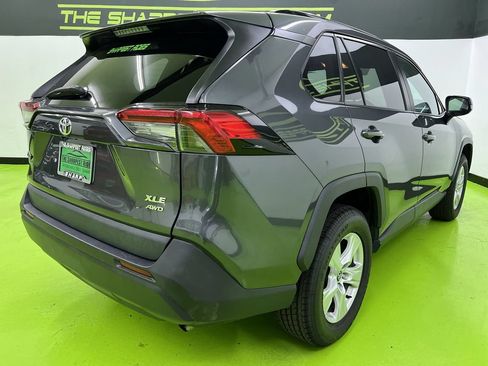 Used 2021 Toyota RAV4 XLE AWD/4WD image 10