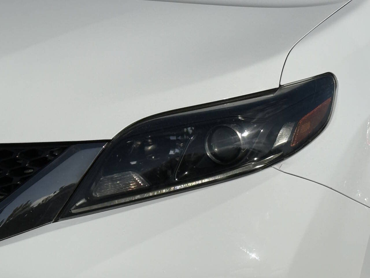 Used 2015 Toyota Sienna SE FWD image 24