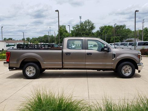Used 2019 Ford F250 XL w/ Power Equipment Group RWD image 7