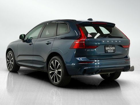 Used 2024 Volvo XC60 B5 Plus image 3