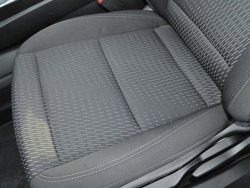 New 2026 Chevrolet Equinox LT image 9