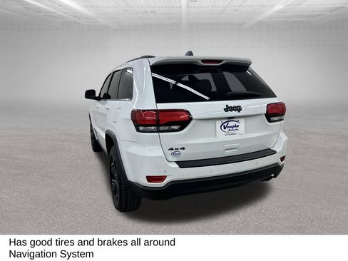 Used 2019 Jeep Grand Cherokee Laredo AWD/4WD image 10