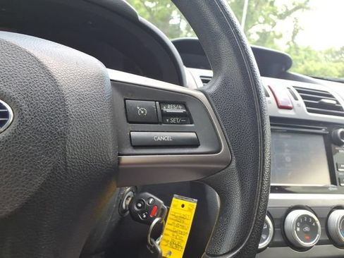 Used 2016 Subaru Impreza 2.0i Premium AWD/4WD image 19