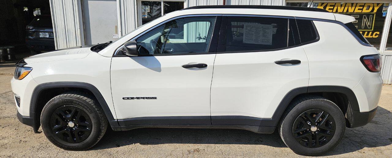 Used 2019 Jeep Compass Sport FWD image 11