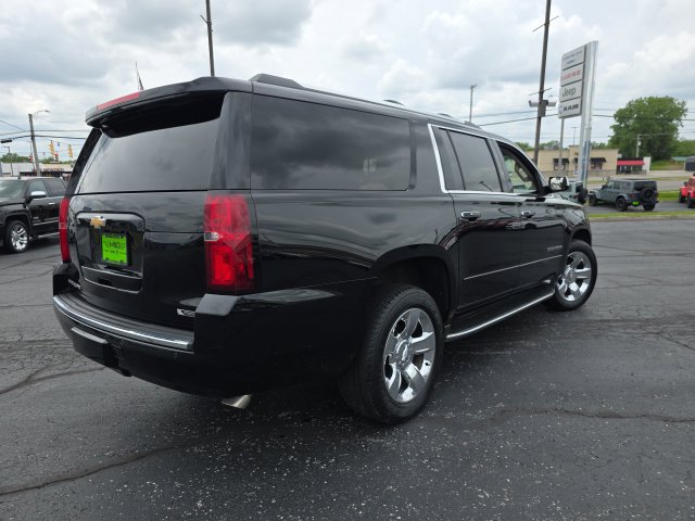 Used 2017 Chevrolet Suburban Premier AWD/4WD image 7