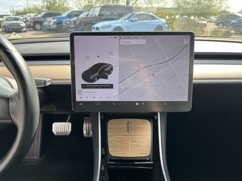 Used 2018 Tesla Model 3 image 20