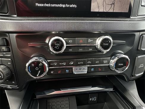 New 2026 Ford F250 Platinum w/ Tremor Off-Road Package image 27