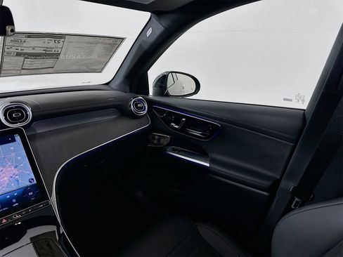 New 2026 Mercedes-Benz GLC 300 image 26