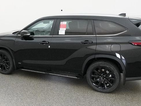 New 2026 Toyota Highlander XLE AWD/4WD image 7