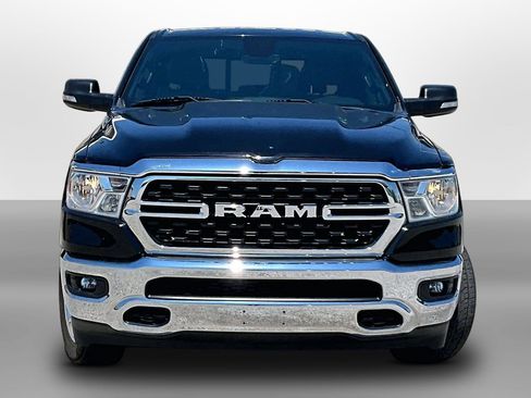 Used 2022 RAM 1500 Big Horn AWD/4WD image 3