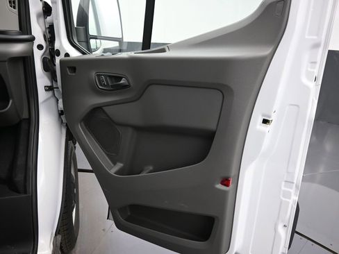 Used 2024 Ford Transit 250 Low Roof image 5