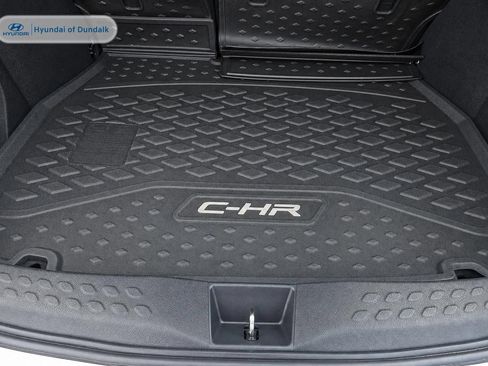 Used 2020 Toyota C-HR LE FWD image 9
