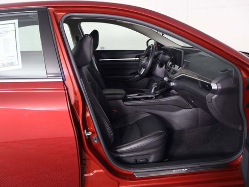 Used 2023 Nissan Altima 2.5 SL image 31