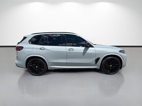 Used 2024 BMW X5 M60i AWD/4WD image 2