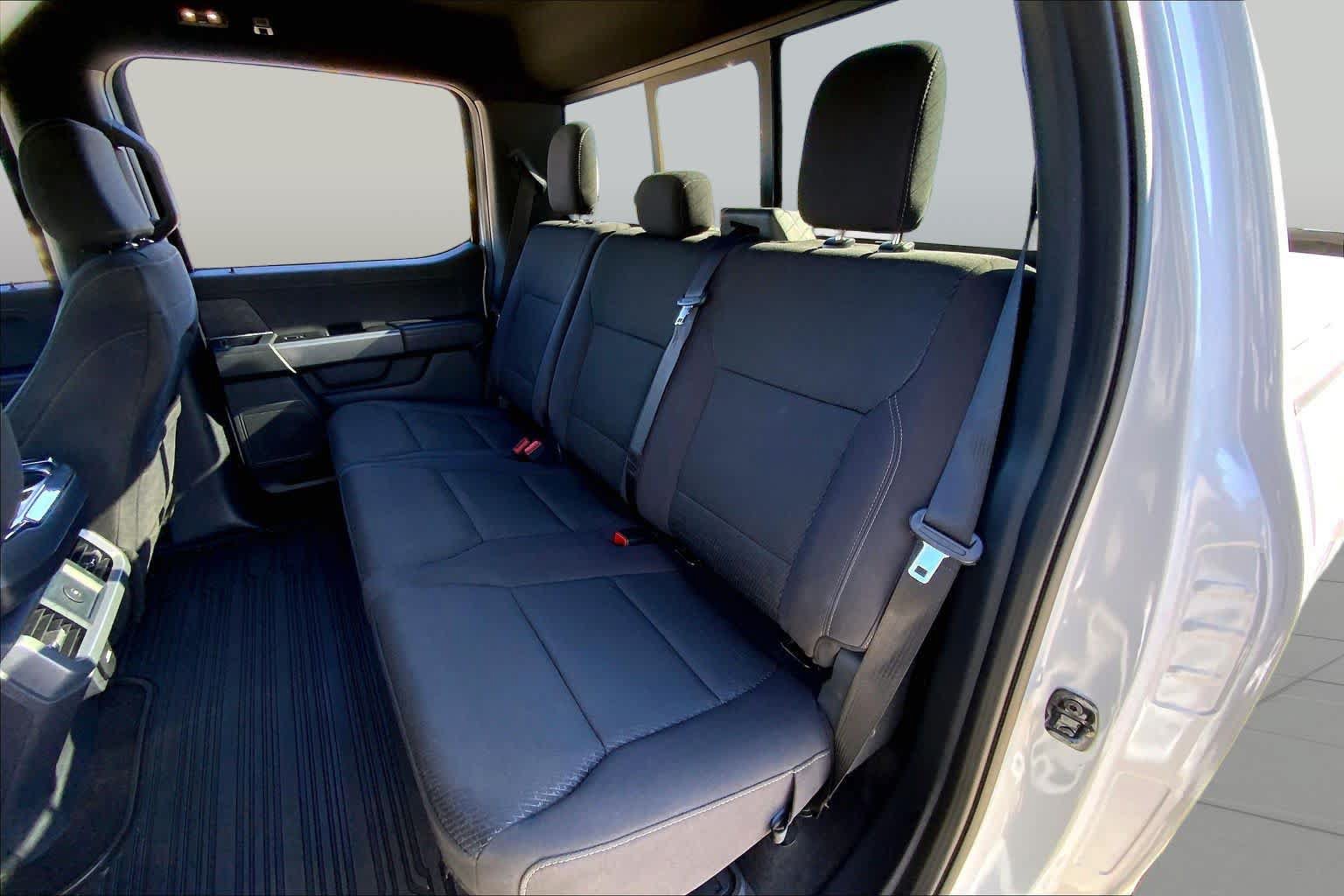 Used 2025 Ford F150 XLT w/ Equipment Group 302A MID AWD/4WD image 19