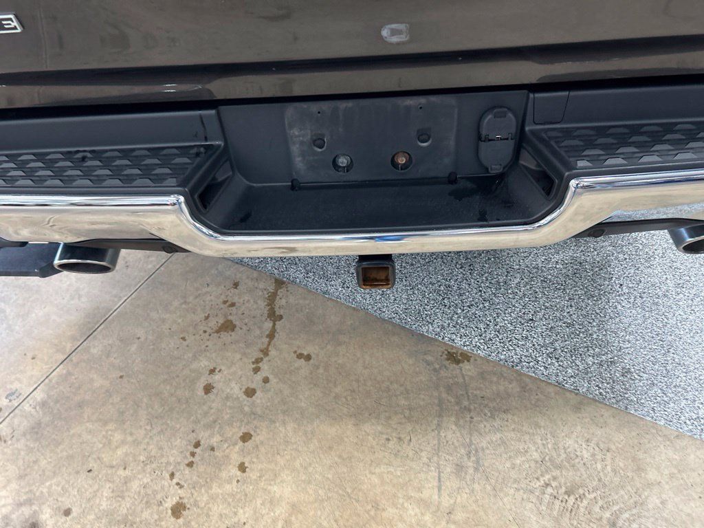 Used 2019 RAM 1500 Laramie AWD/4WD image 31