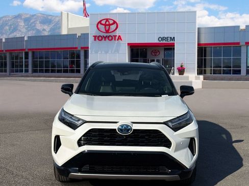 Used 2023 Toyota RAV4 XSE AWD/4WD image 2