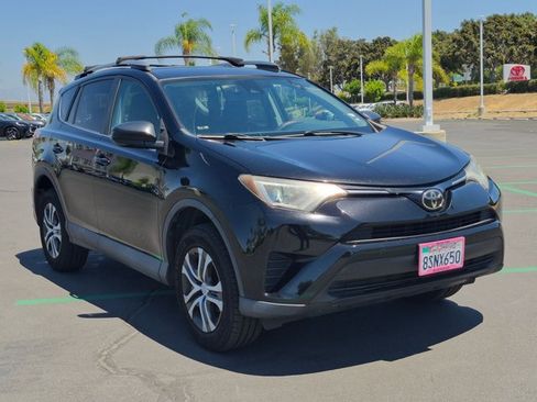 Used 2017 Toyota RAV4 LE w/ Carpet Mat Package FWD image 3