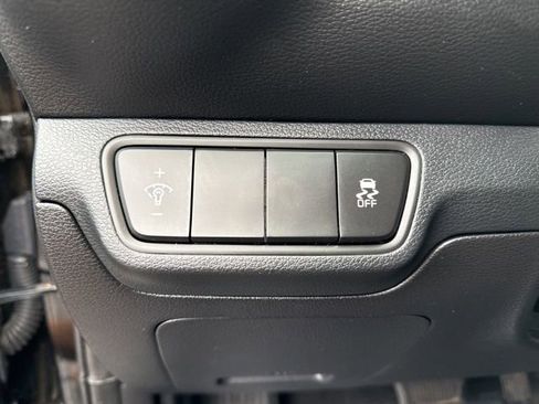 Used 2023 Kia Forte LXS image 23