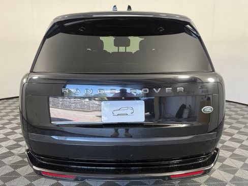 Used 2023 Land Rover Range Rover Long Wheelbase SE AWD/4WD image 7