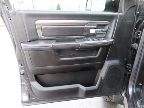 Used 2018 RAM 2500 Big Horn w/ Sport Appearance Group image 26