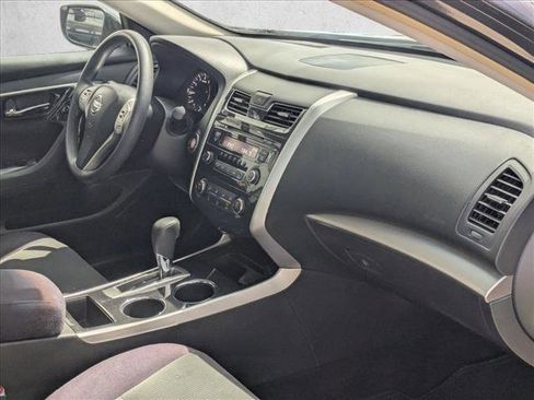 Used 2013 Nissan Altima 2.5 S image 19