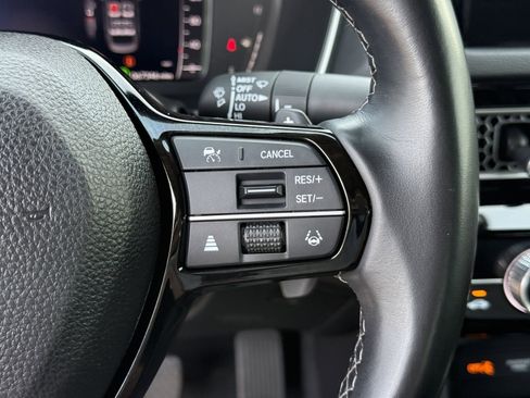 Used 2022 Honda Civic Touring image 25