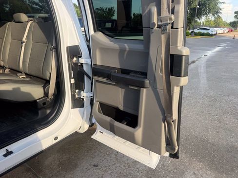 Used 2016 Ford F150 XL w/ Equipment Group 101A Mid AWD/4WD image 13