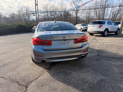 Used 2017 BMW 530i xDrive w/ Premium Package image 6