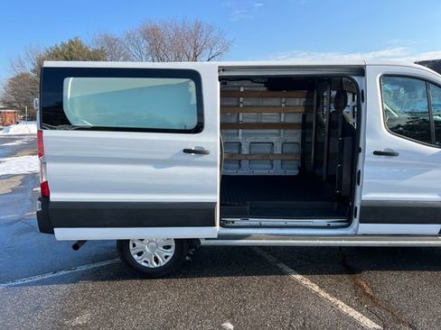 Used 2024 Ford Transit 250 Low Roof w/ Exterior Upgrade Package image 29