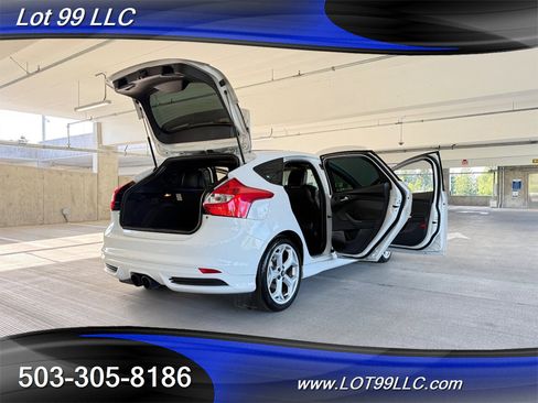 Used 2013 Ford Focus ST FWD image 28