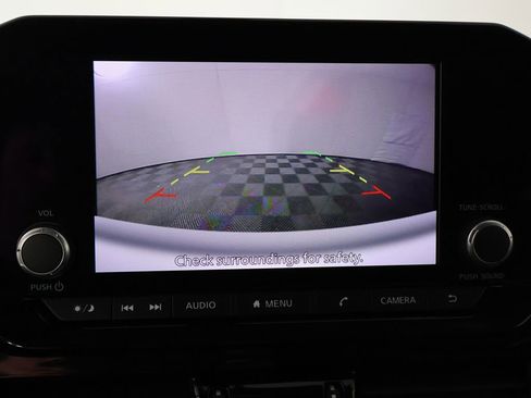 Used 2024 Nissan Pathfinder SV AWD/4WD image 40