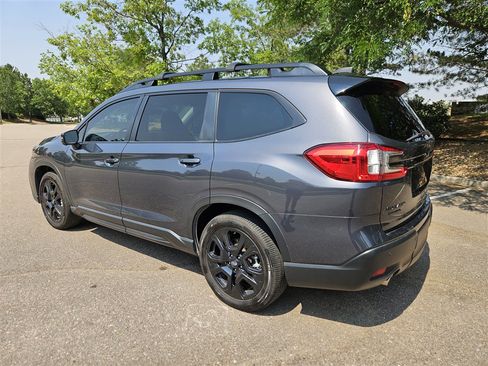 Used 2023 Subaru Ascent Onyx Edition Limited AWD/4WD image 4