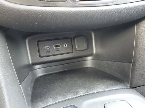 Certified 2023 Chevrolet Equinox RS w/ LPO, Floor Liner Package image 33