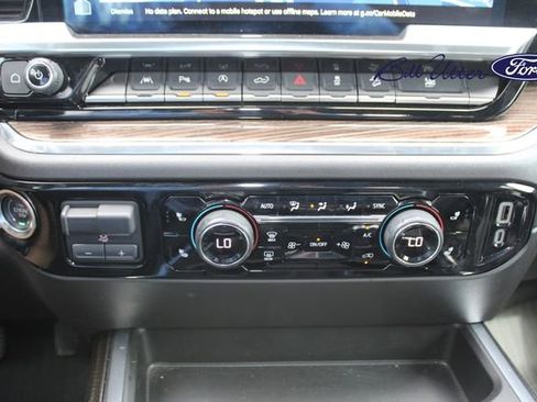 Used 2024 Chevrolet Silverado 1500 RST w/ Texas Edition Plus image 16