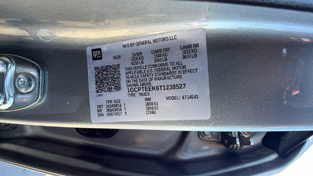 Used 2026 Chevrolet Colorado Trail Boss AWD/4WD image 32