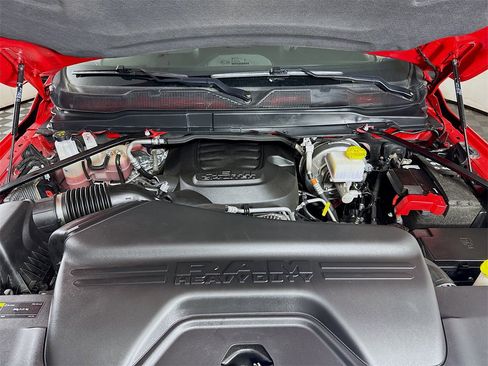 Used 2024 RAM 2500 Big Horn w/ Bed Utility Group image 28