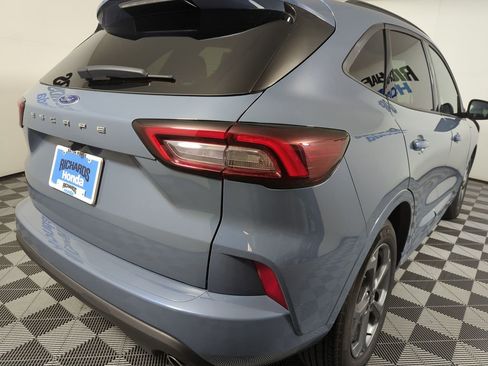 Used 2024 Ford Escape ST-Line FWD image 5