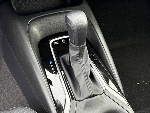 Used 2026 Toyota Corolla LE image 22