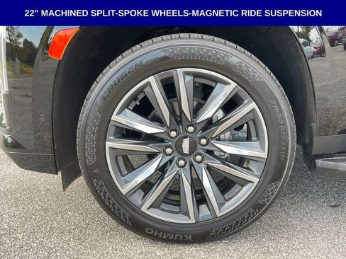 Used 2023 Cadillac Escalade Sport AWD/4WD image 11