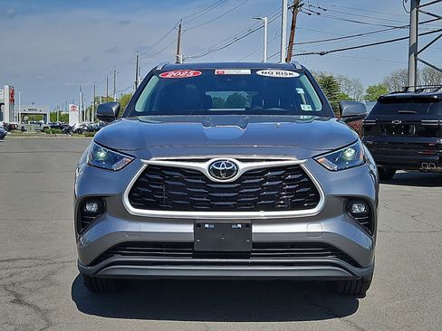 Certified 2025 Toyota Highlander XLE AWD/4WD image 36