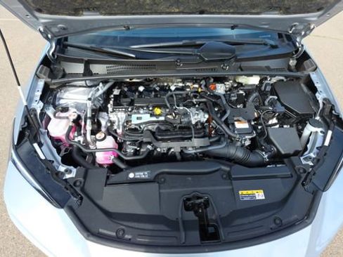 Used 2024 Toyota Prius Limited w/ Limited Premium Package image 27