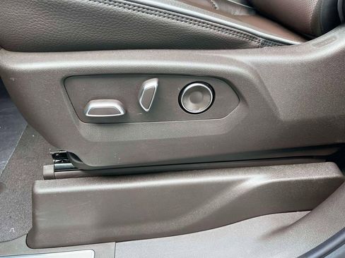 New 2026 GMC Sierra 1500 Denali w/ Denali Reserve Package AWD/4WD image 23