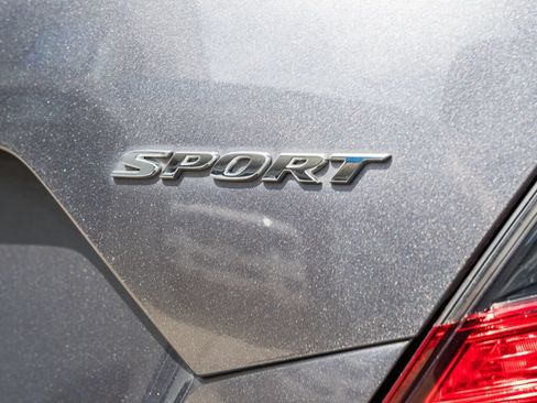 Used 2019 Honda Civic Sport image 7