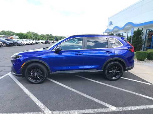 Used 2023 Honda CR-V Sport image 6