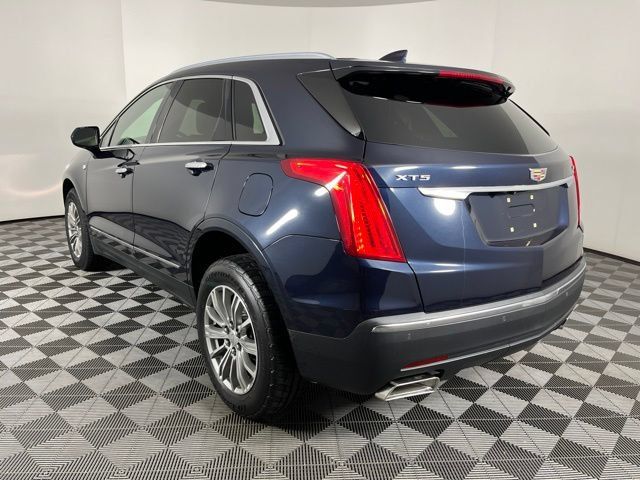 Used 2017 Cadillac XT5 Luxury FWD image 6
