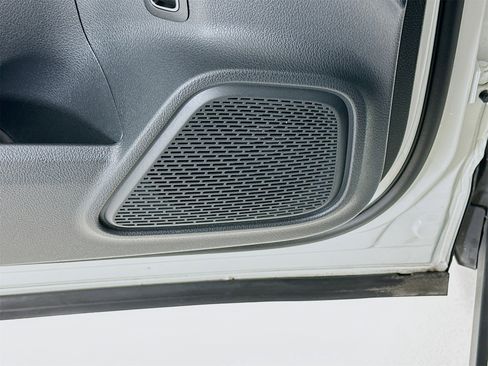 Certified 2025 Mercedes-Benz GLA 250 image 19